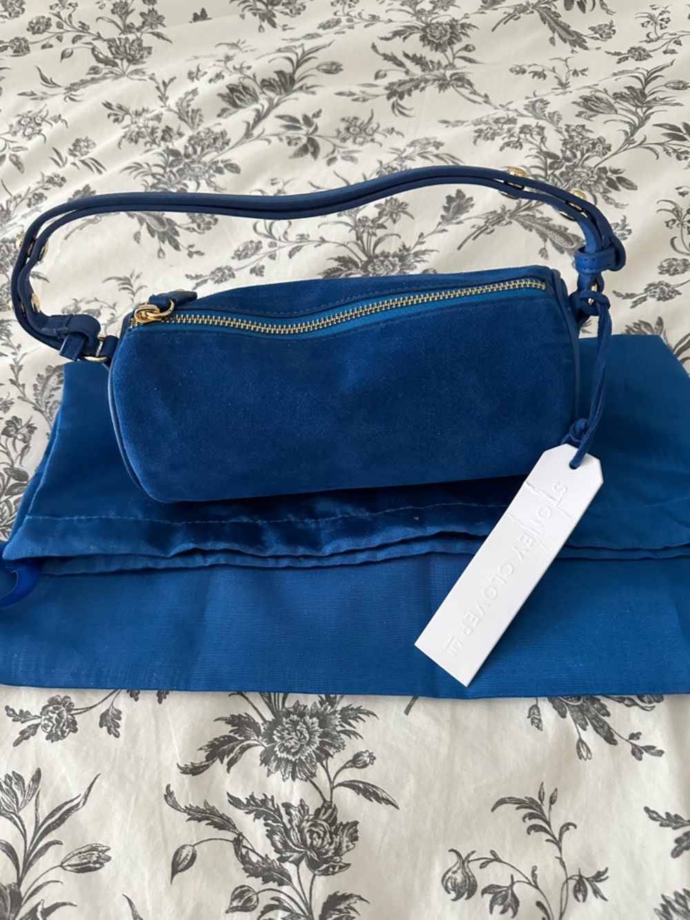 Stoney Clover Lane Barrel Bag NWT - Picture 2 of 8